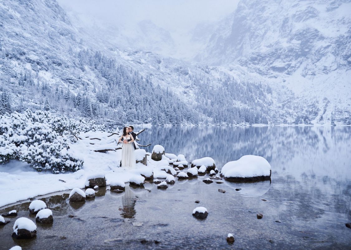 Zimowa sesja ślubna - czy to pomysł tylko dla odważnych ?